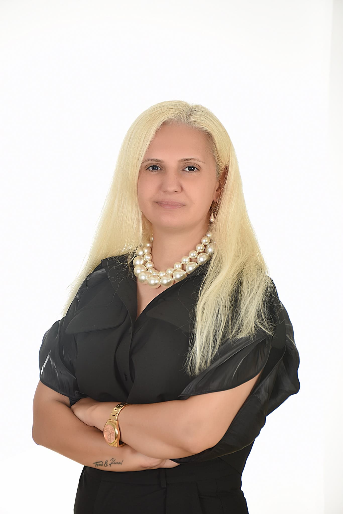 YASEMİN KAYA